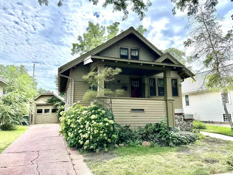 266 5th St, Fond Du Lac, WI 54935