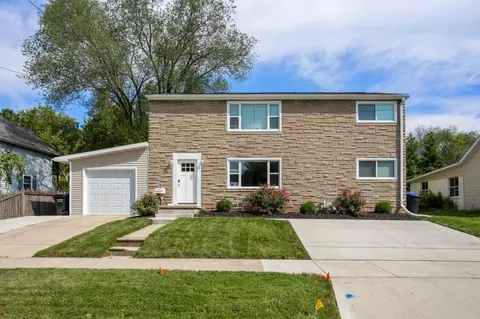 806 W 4th St, Appleton, WI 54914