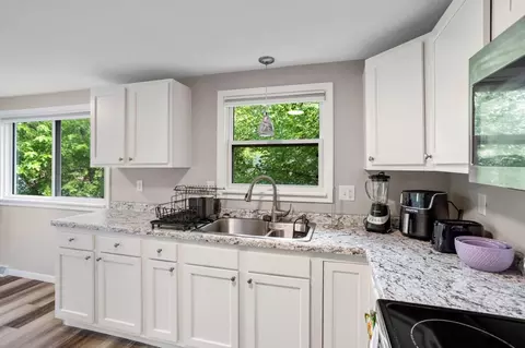 Kitchen - 806 W 4th St, Appleton, WI 54914 photo 2 of 3