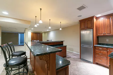 Kitchen - 4211 N Windcross Dr, Appleton, WI 54913 photo 5 of 6