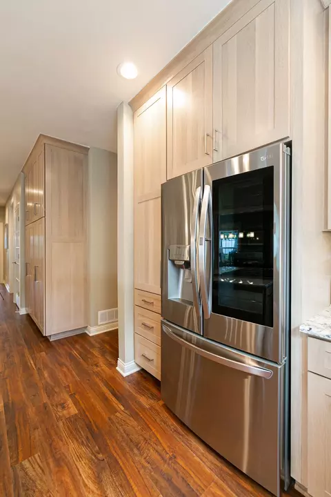 Kitchen - 4211 N Windcross Dr, Appleton, WI 54913 photo 4 of 6