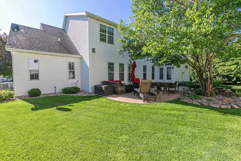 Exterior - 4211 N Windcross Dr, Appleton, WI 54913 photo 5 of 15
