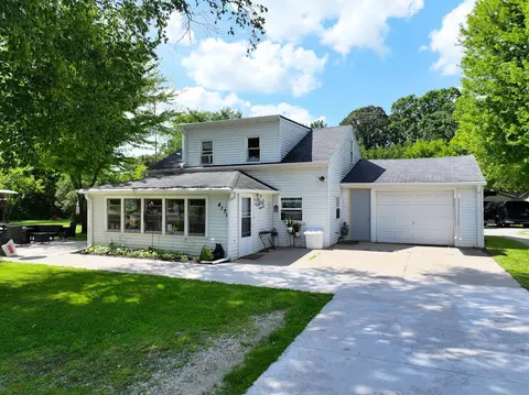 4170 W Mason St, Hobart, WI 54155