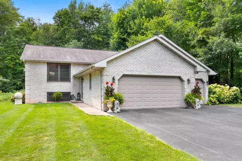 1377 Spring St, Sobieski, WI 54171