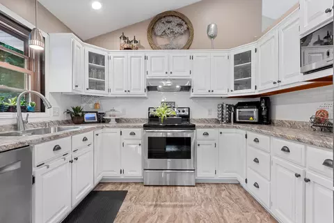 Kitchen - 1377 Spring St, Sobieski, WI 54171 photo 2 of 4