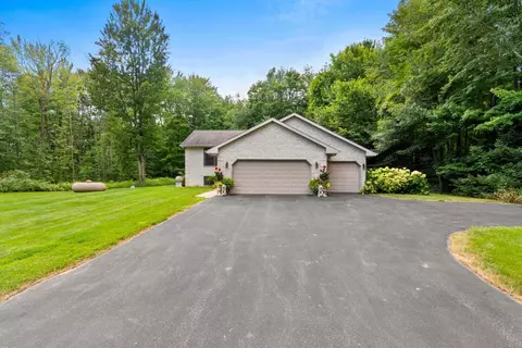 Exterior - 1377 Spring St, Sobieski, WI 54171 photo 10 of 14