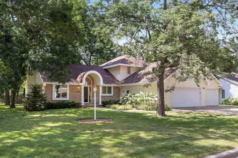 1845 Walnut St, Oshkosh, WI 54901