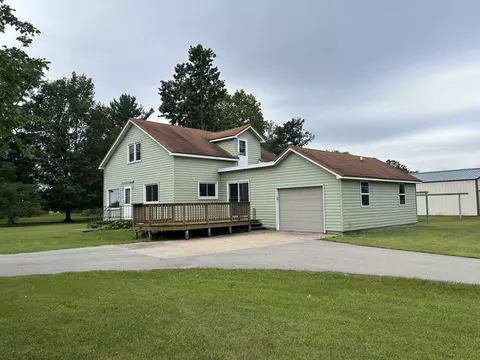 n2719 Wisconsin 110, Weyauwega, WI 54983