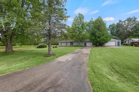 W5755 Evergreen Rd #3, Menominee, MI 49858