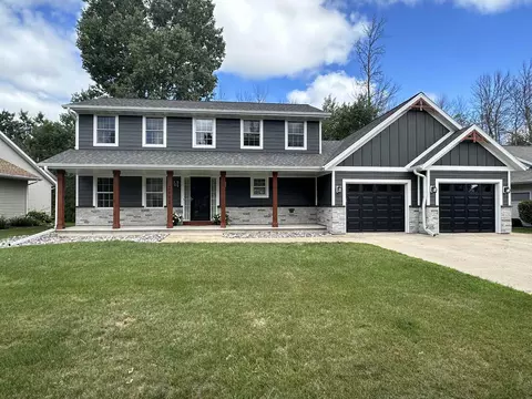 3040 Lepak Ln, Green Bay, WI 54313