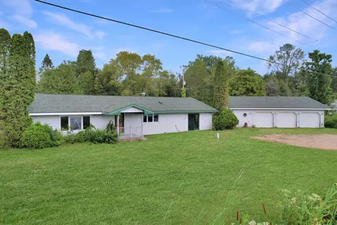 n2091 Michigan 35, Menominee, MI 49858