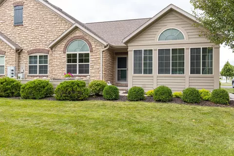 2307 E Sienna Way, Appleton, WI 54913 photo 2
