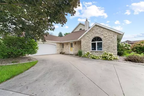 30 Springbrook Cercle Dr, Appleton, WI 54914
