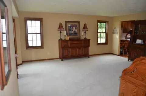 Living - 1909 Hulke Dr, Appleton, WI 54915 photo 3 of 4