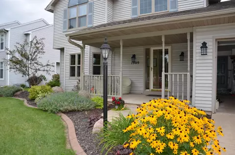 Other - 1909 Hulke Dr, Appleton, WI 54915 photo 1 of 6