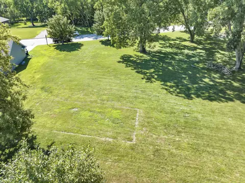 pinecrest road, Howard, WI 54313 photo 3