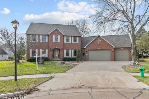 4225 N Wedgewood Dr, Appleton, WI 54913