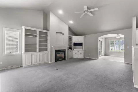 5015 W Boxwood Ln, Appleton, WI 54913 photo 4