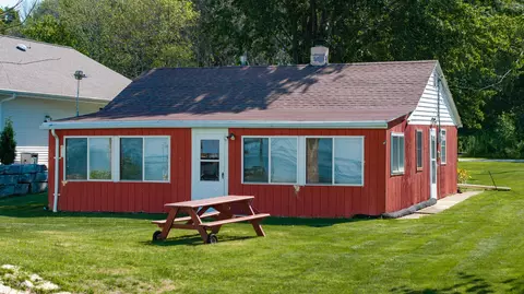 n9325 Abitz Lane, Luxemburg, WI 54217