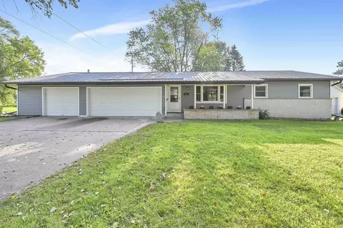 908 S River St, Shawano, WI 54166