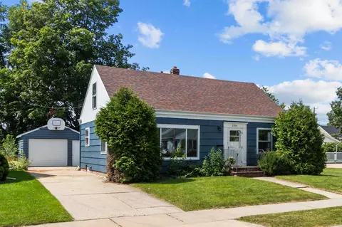 2301 N Clark St, Appleton, WI 54911