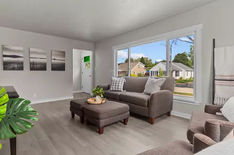 2301 N Clark St, Appleton, WI 54911 photo 8