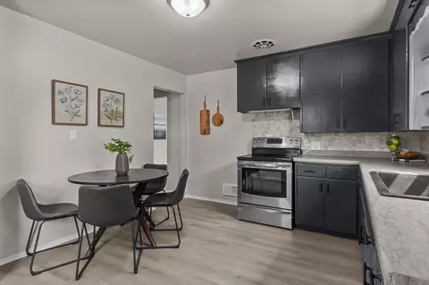 2301 N Clark St, Appleton, WI 54911 photo 4
