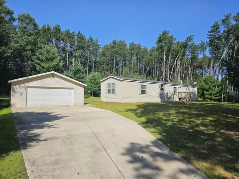 w4876 Martin Lane, Redgranite, WI 54970