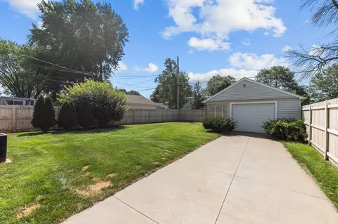 Exterior - 509 E Coolidge Ave, Appleton, WI 54915 photo 2 of 5