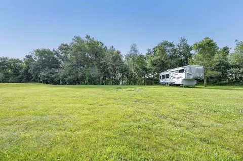 n1796 River Forest Drive #4, Kaukauna, WI 54130