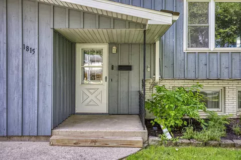 1815 S Mohawk Dr, Appleton, WI 54914 photo 4