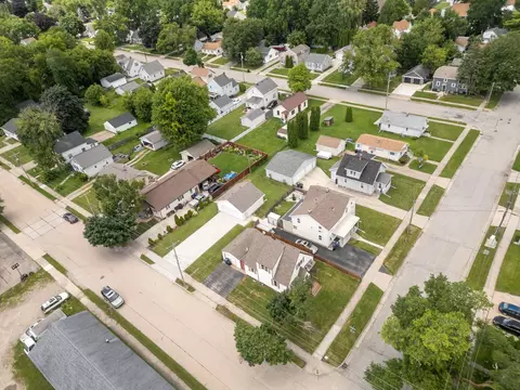View/Area - 1401 N Bennett St, Appleton, WI 54911 photo 3 of 3