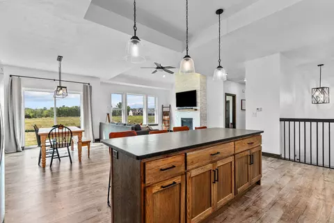 W2351 Ethan Drive, Appleton, WI 54913 photo 10
