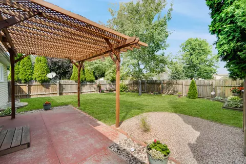 2342 N Cloudview Dr, Appleton, WI 54914 photo 21