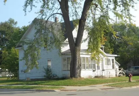 603 E Center St, Shawano, WI 54166