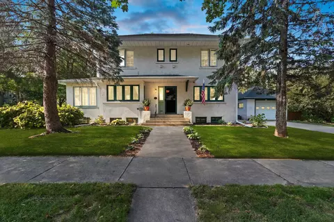 1000 S Jackson St, Green Bay, WI 54301