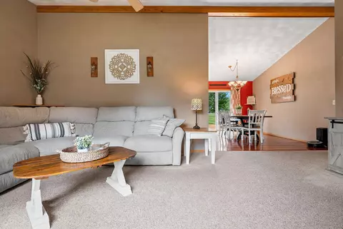 w5387 Linden Hill Drive, Appleton, WI 54915 photo 6