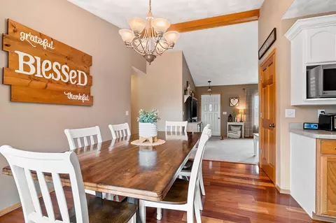 w5387 Linden Hill Drive, Appleton, WI 54915 photo 9