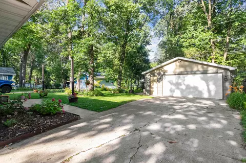 1500 S Telulah Ave, Appleton, WI 54915 photo 3