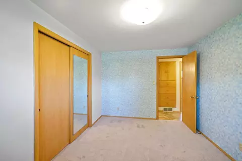 Bedroom - 231 W Pershing St, Appleton, WI 54911 photo 2 of 6