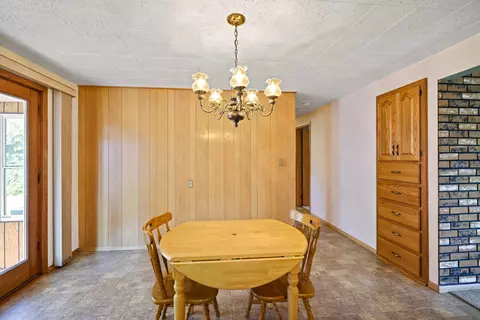 Dining - 231 W Pershing St, Appleton, WI 54911 photo 1 of 1