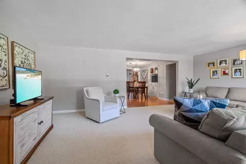 Living - 244 Clay St, Wrightstown, WI 54180 photo 3 of 7