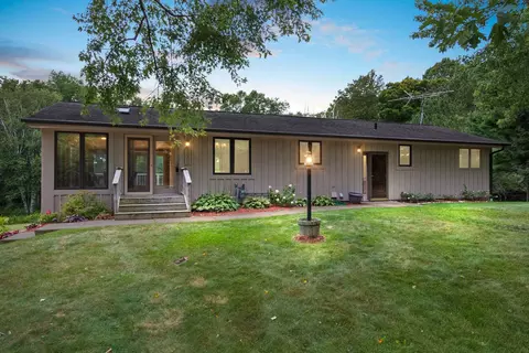 5889 Cedar Creek Pl, Sturgeon Bay, WI 54235