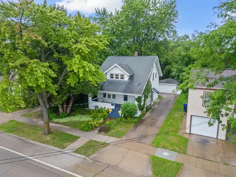 215 N Mason St, Appleton, WI 54914 photo 2