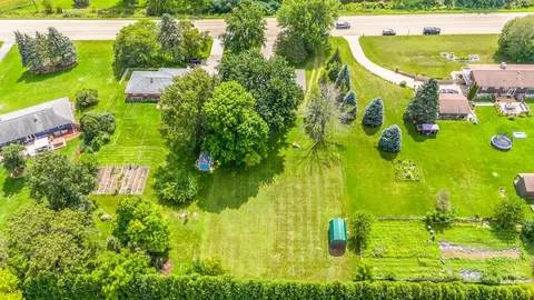 View/Area - 1030 Edgewood Dr, Appleton, WI 54913 photo 2 of 7