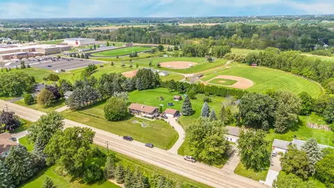 View/Area - 1030 Edgewood Dr, Appleton, WI 54913 photo 5 of 7