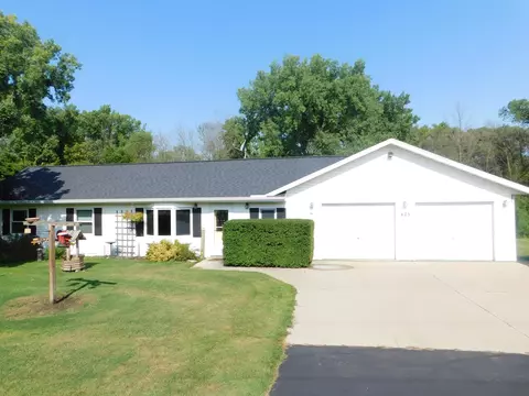 425 County Road Dk, Luxemburg, WI 54217