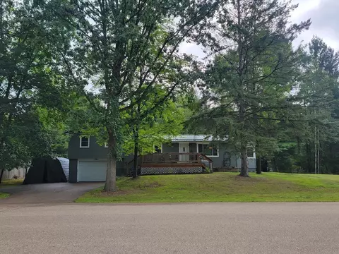 318 N Barkman St, Suring, WI 54174