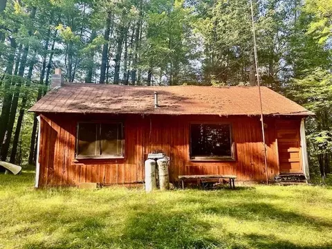18163 Lindquist Lake Rd, Dunbar, WI 54119