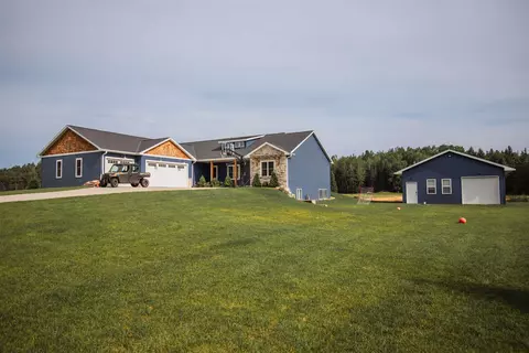 6416 Kelly Jo Dr, Abrams, WI 54101
